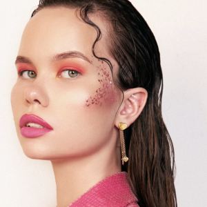 Silver earrings with amber E9168-3ZM