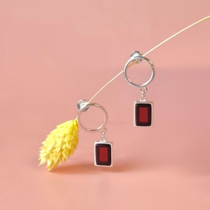 Серебряные серьги с янтарём E9275RV Серебряные серьги с янтарём E9275RV