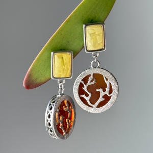 Серебряные серьги с янтарём E9009RO Серебряные серьги с янтарём E9009RO