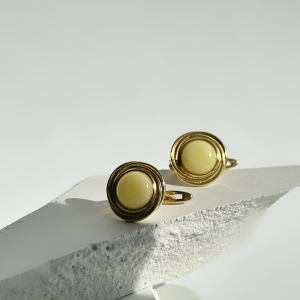 Серебряные серьги с янтарём Серьги E20036ZM Серебряные серьги с янтарём Серьги E20036ZM