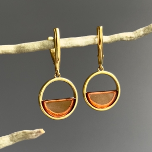 Серебряные серьги с янтарём E9220ZK