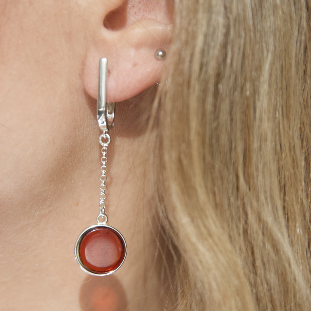 Серебряные серьги с янтарём E9336SV Серебряные серьги с янтарём E9336SV