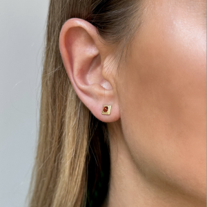 Серебряные серьги с янтарём E22043ZK Серебряные серьги с янтарём E22043ZK