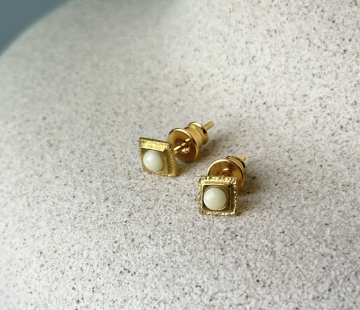 Серебряные серьги с янтарём E22043ZM