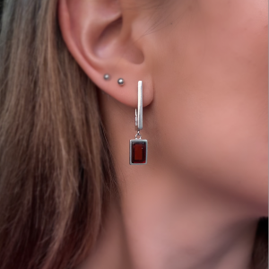 Серебряные серьги с янтарём E20046RV