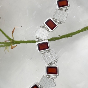 Браслет серебряный с янтарём W20044RV