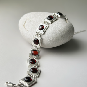 Браслет серебряный с янтарём W20043SV Браслет серебряный с янтарём W20043SV