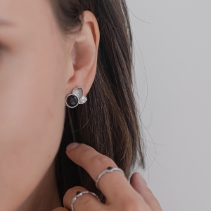 Серебряные серьги с янтарём E20004SV