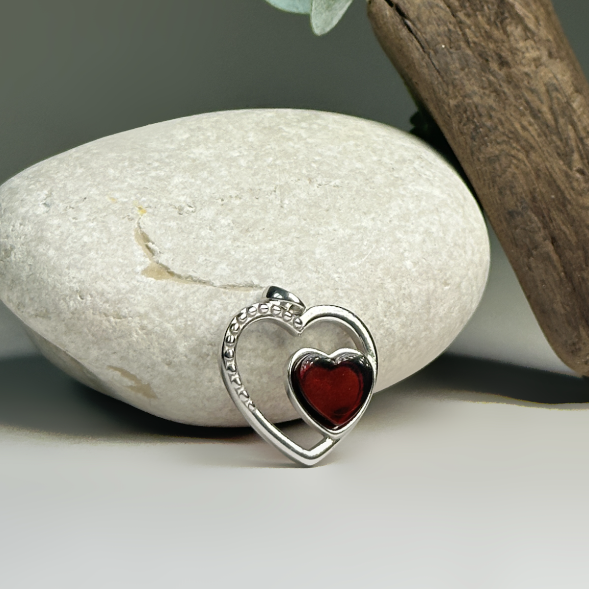 Silver pendant with amber P9168-1SV Silver pendant with amber P9168-1SV