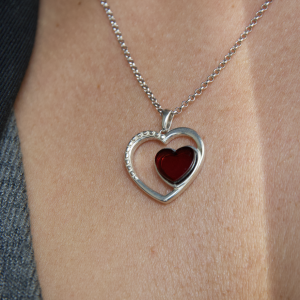 Кулон серебряный с янтарём P9168-1SV