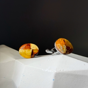 Запонки  с натуральным янтарем 04 Запонки  с натуральным янтарем 04