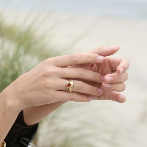 Серебряное кольцо с янтарем R30002ZK