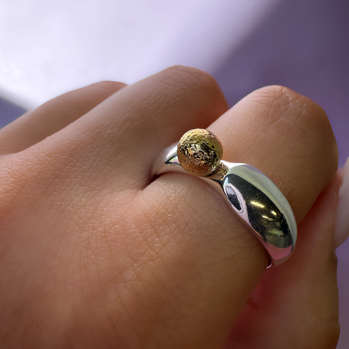 Silver ring with amber R50212Z