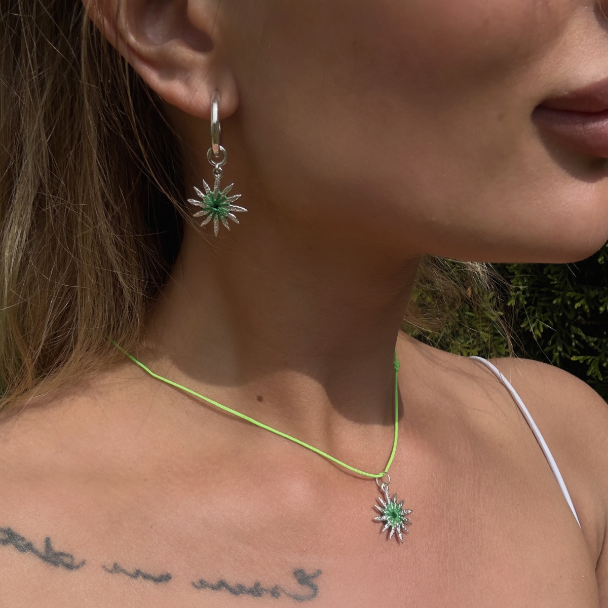 Silver earrings with amber E5042S003