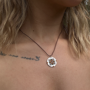 Серебряный кулон  на нитке (колье) N5048R008