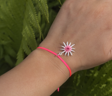 Silver  with bracelet  W5042R004