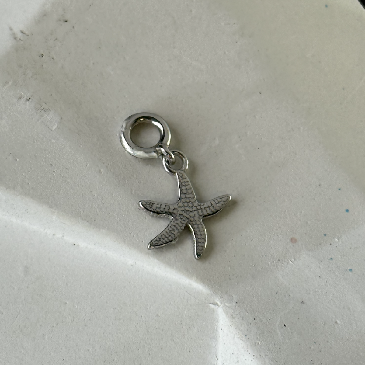 Silver Pendant E7002R Silver Pendant E7002R