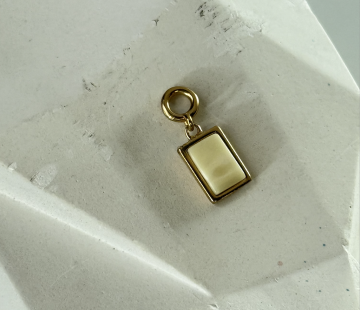 Silver Pendant with Natural E7016ZM