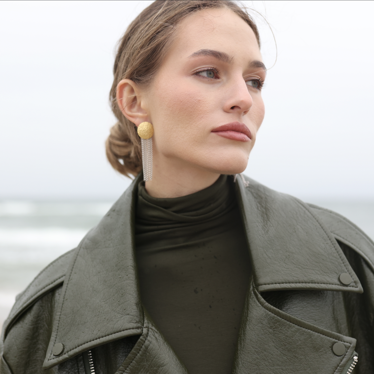 Silver earrings with amber E30016O