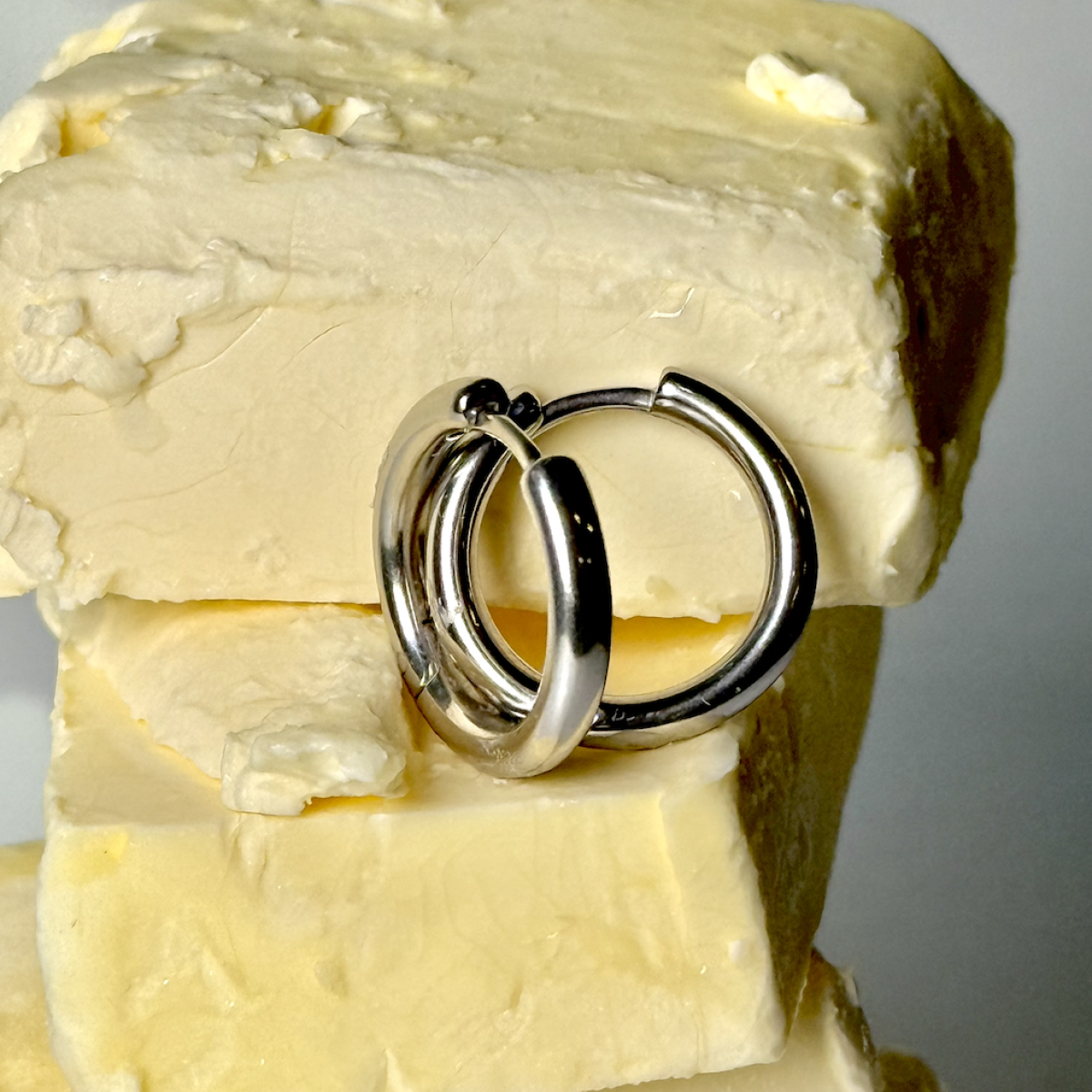 Серебряные серьги E17027R