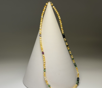 Silver necklace with amber SSBE10030