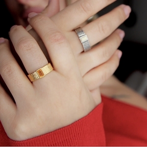 Серебряное кольцо с янтарем R30010ZK