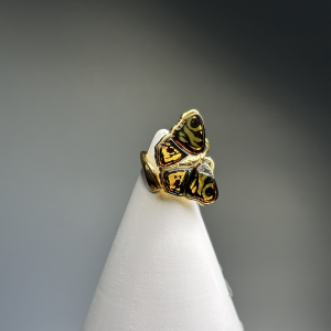 Кольцо серебряное с янтарём R9155ZO Кольцо серебряное с янтарём R9155ZO