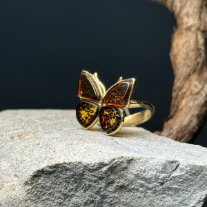 Кольцо серебряное с янтарём R9154ZO