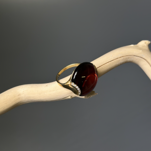 Кольцо серебряное с янтарём R3292ZV Кольцо серебряное с янтарём R3292ZV