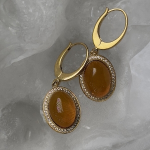 Серебряные серьги с янтарём E000028-1ZK Серебряные серьги с янтарём E000028-1ZK