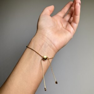 Браслет серебряный с янтарём W000043ZK Браслет серебряный с янтарём W000043ZK