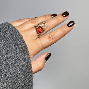 Кольцо серебряное с янтарём R000044ZV Кольцо серебряное с янтарём R000044ZV