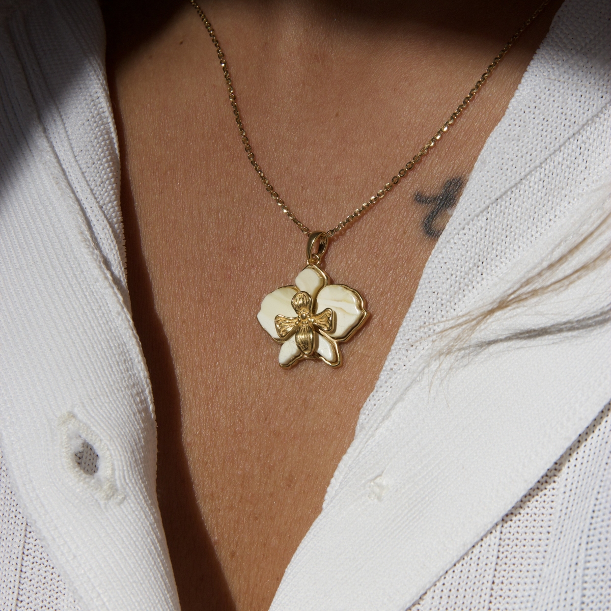 Кулон серебряный с янтарём P9211ZM