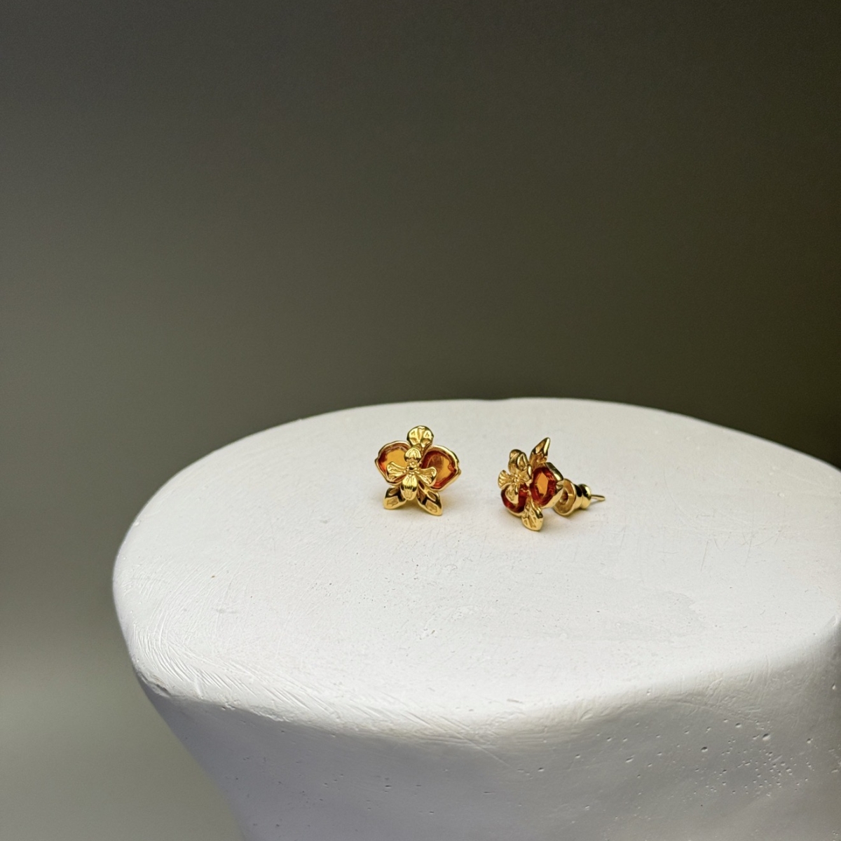 Серебряные серьги с янтарём E9212ZK