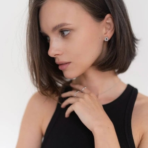 Серебряные серьги с янтарём E20005RV