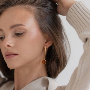 Серебряные серьги с янтарём E9232ZK