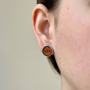 Серебряные серьги с янтарём E9233RO