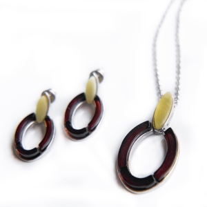 Кулон серебряный с янтарём P9103RO