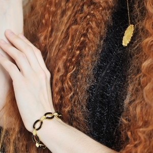 Браслет серебряный с янтарём W9103ZO