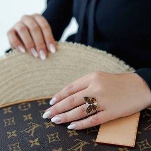 Silver ring with amber R9152RO