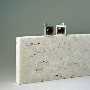 Серебряные серьги с янтарём E20043SV Серебряные серьги с янтарём E20043SV