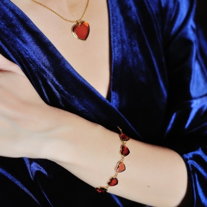 Браслет серебряный с янтарём W9168ZK