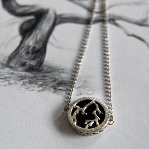 Колье серебряное с янтарём N10009RV