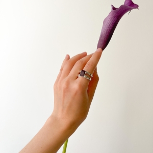 Кольцо серебряное с янтарём R20045SV