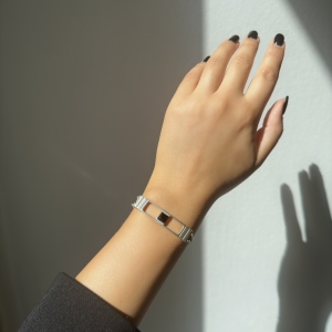 Браслет серебряный с янтарём W20049SV Браслет серебряный с янтарём W20049SV