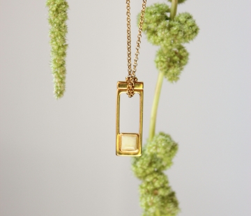 Кулон серебряный с янтарём P20049ZM