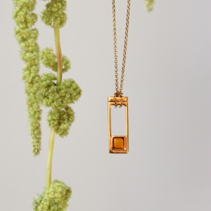 Кулон серебряный с янтарём P20049ZK