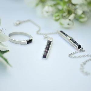 Кулон серебряный с янтарём P10003-1RV