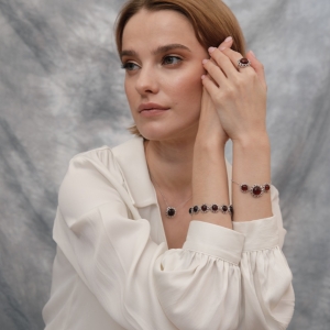 Браслет серебряный с янтарём W21012RV Браслет серебряный с янтарём W21012RV