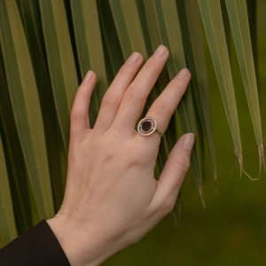 Кольцо серебряное с янтарём R9190RV